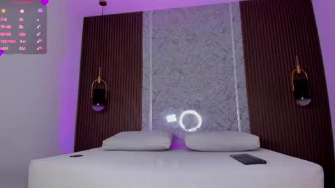 emily_kovac online show from August 13, 1:58 pm