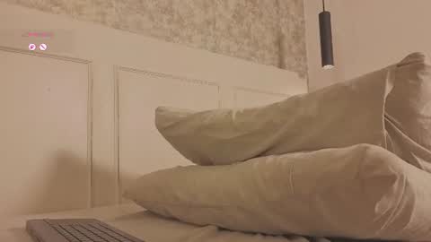emily_luve online show from August 3, 2:35 pm