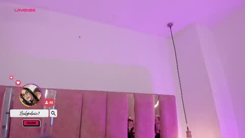 emily_luve online show from August 11, 2:30 pm