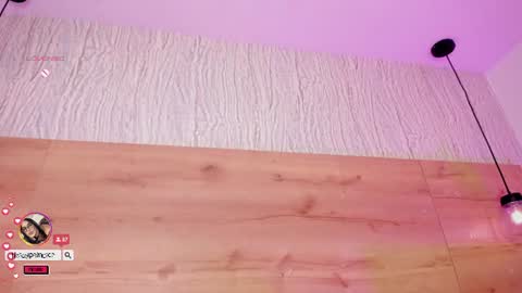 emily_luve online show from August 12, 10:50 am