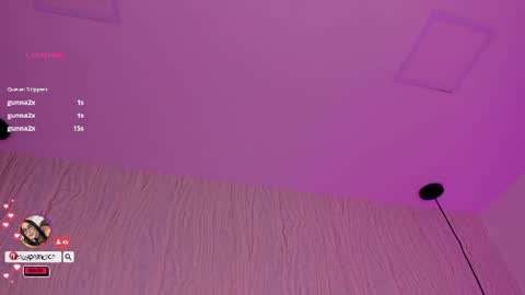 emily_luve online show from August 12, 1:02 pm