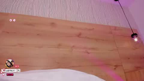 emily_luve online show from August 14, 4:10 pm