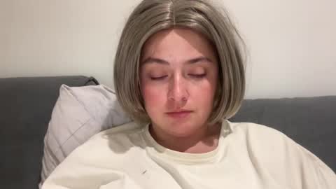 emily_morning_dew online show from August 5, 6:28 pm