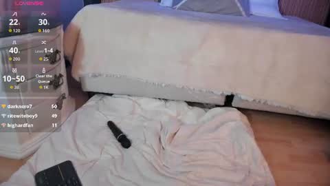 Emily online show from August 13, 5:54 am