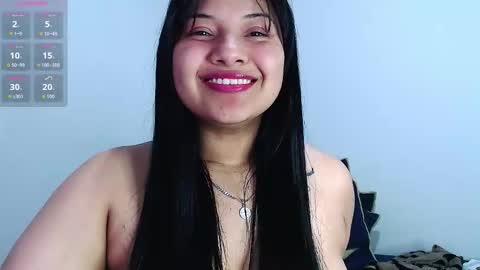 Sofia Gomez online show from March 17, 4:06 am
