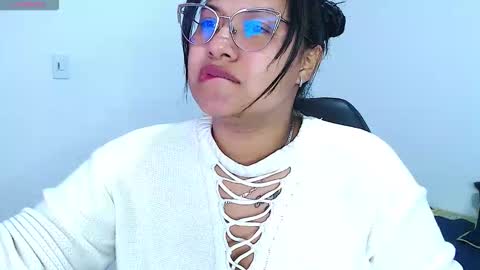 Sofia Gomez online show from March 22, 5:33 am