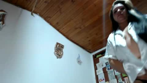 Emily online show from June 27, 8:28 am