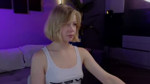 emily shepard online show from July 10, 4:51 am
