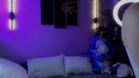 emily shepard online show from July 14, 3:33 am
