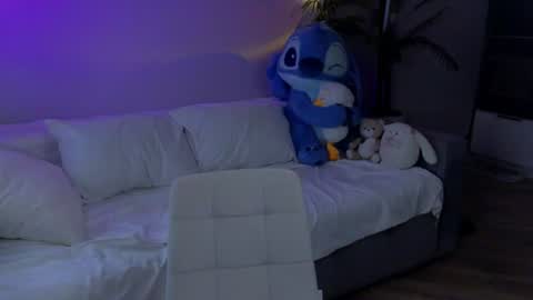 emily shepard online show from July 28, 3:34 am