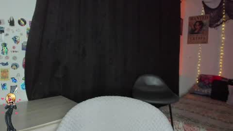emily_vader online show from July 1, 2:12 am