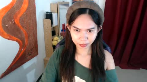 emily_xo143 online show from June 28, 9:01 am