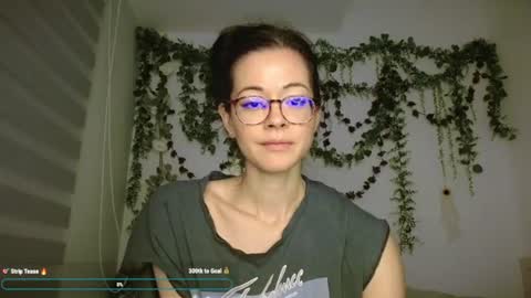 Emily Alexa online show from June 15, 12:25 pm