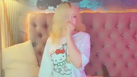 Baby Emelli online show from July 29, 10:22 am