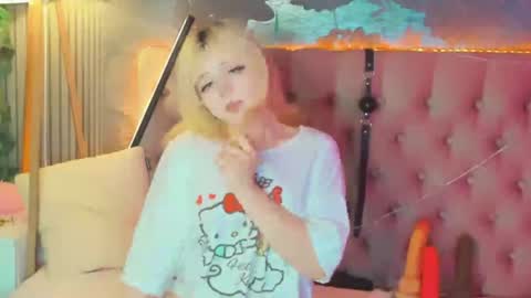 Baby Emelli online show from August 14, 7:56 am