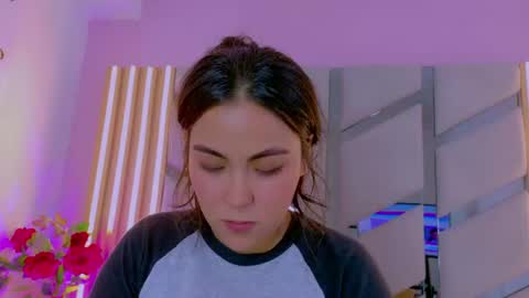 Emily online show from August 15, 4:38 am