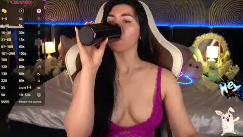 Emy Warm Lady online show from August 10, 10:38 am