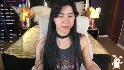 Emy Warm Lady online show from August 15, 11:47 am