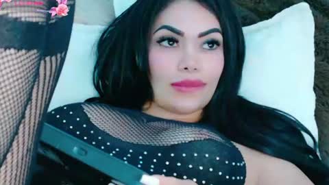 Emily Flame online show from August 12, 10:45 pm