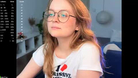 Emily online show from August 9, 4:41 pm