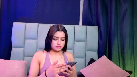Emily online show from August 5, 1:47 am