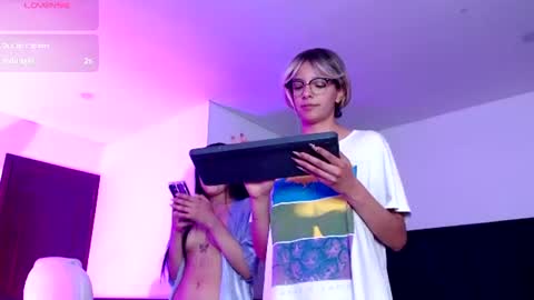 Emily online show from August 13, 4:59 am