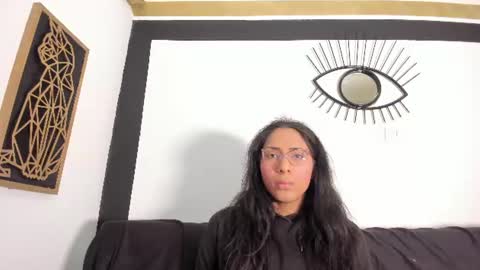 emilygomezz online show from August 14, 11:14 am