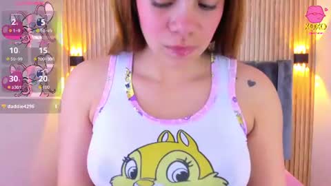 emilygracce online show from August 14, 6:44 pm