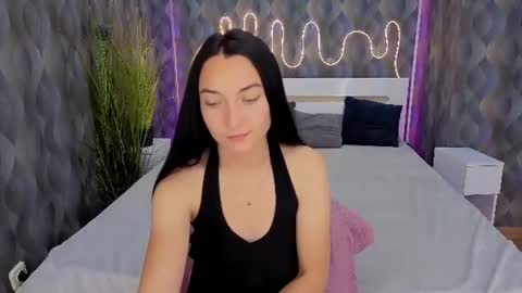 emilygreyy__ online show from July 17, 6:19 pm