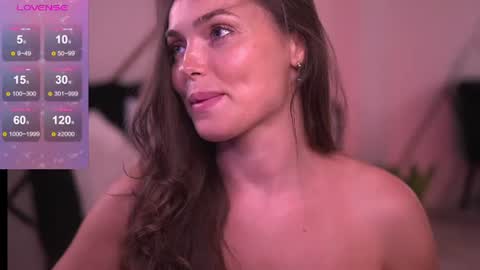 Emily online show from August 1, 1:17 pm