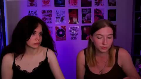 Emma online show from August 7, 7:36 pm