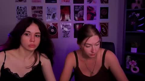 Emma online show from August 7, 10:54 pm