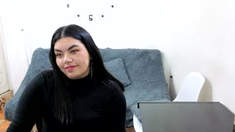 emily  friends online show from July 29, 12:50 am