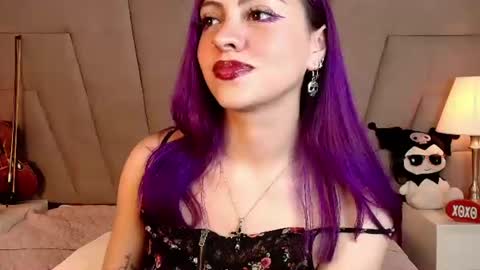 emily online show from June 20, 10:32 pm