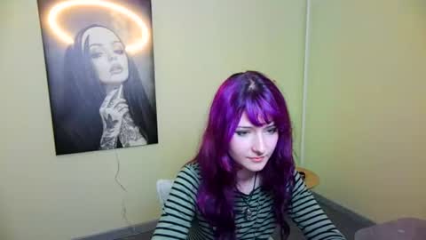 Emily online show from September 9, 1:41 pm
