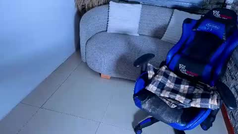 Emily online show from July 24, 4:04 am