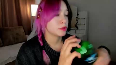 Betty online show from August 11, 5:42 am