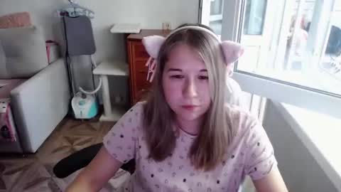 emilyway online show from August 4, 11:07 am