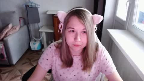 emilyway online show from August 7, 10:26 am