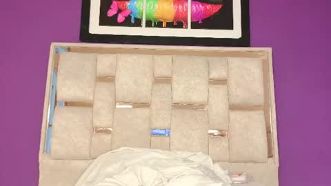 emilyy_cooperr online show from August 5, 4:05 pm