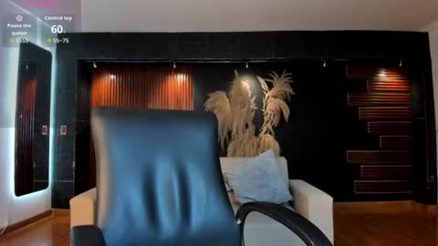 Emilyy lopez online show from August 8, 11:27 pm
