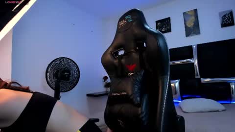 Emilyy lopez online show from August 15, 6:12 pm