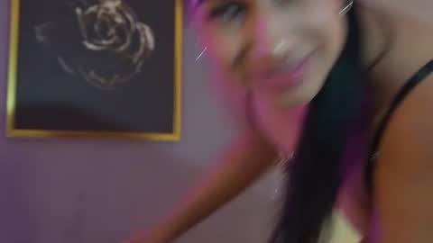 emilyy_walker online show from August 6, 12:59 pm