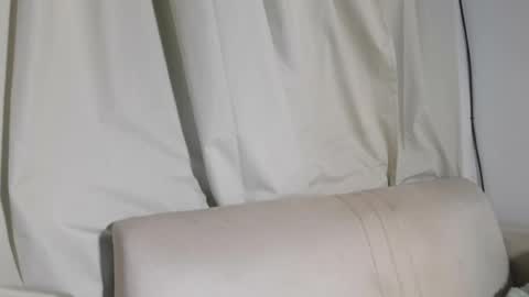 emma______1996 online show from July 16, 9:32 am