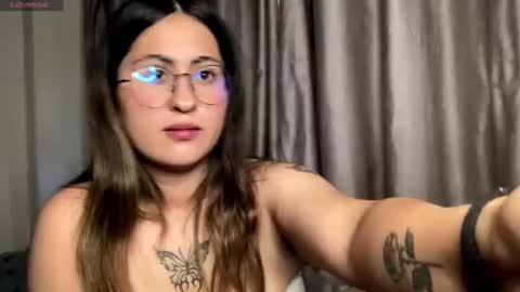 Emma Is here online show from July 29, 11:01 pm