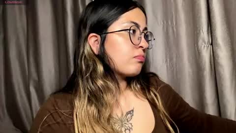 Emma Is here online show from July 30, 10:38 pm