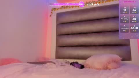 emma__js_ online show from August 5, 8:56 am