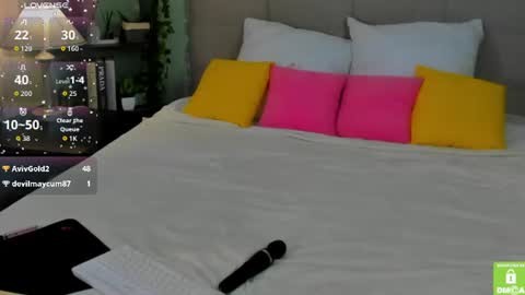 emma__peach online show from August 12, 9:44 am