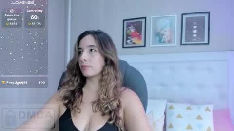 Emma online show from April 8, 1:10 pm