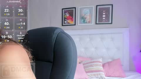 Emma online show from April 16, 3:08 pm
